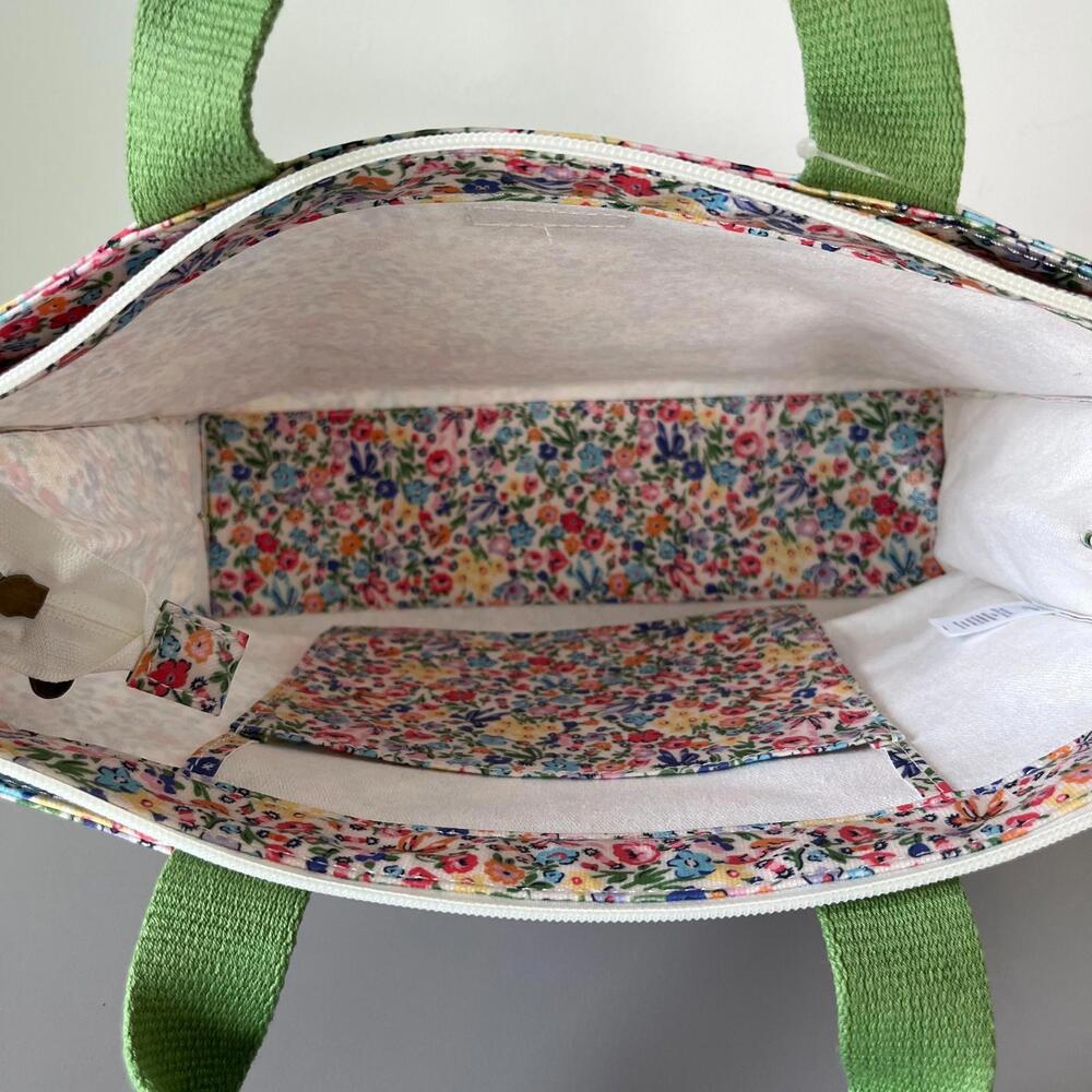 Cath Kidston Flower Field Medium Crossbody Book Bag/Tote New NWT - Picture 6 of 6